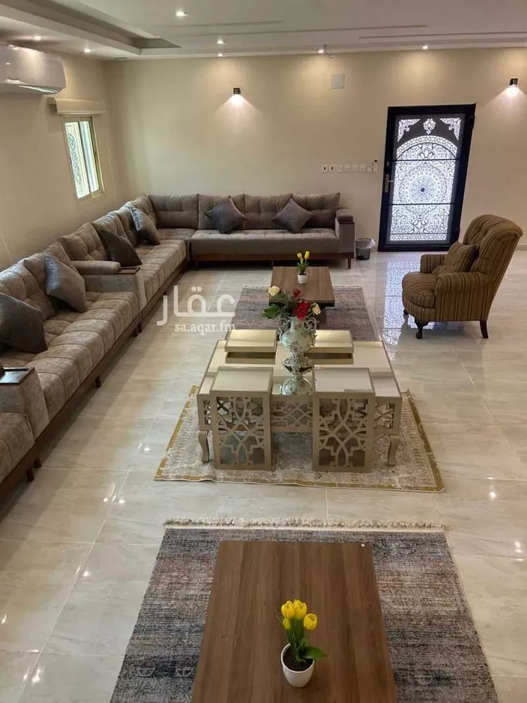 مزرعة للبيع في شارع هجرة الاوسط 817, حي تجمع سكاني الحنية, مدينة تجمع سكاني الحنية, منطقة الرياض 9