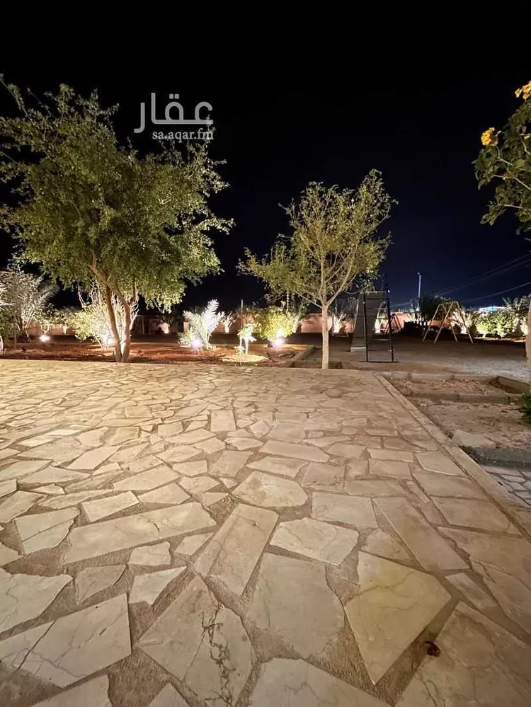 مزرعة للبيع في شارع هجرة الاوسط 817, حي تجمع سكاني الحنية, مدينة تجمع سكاني الحنية, منطقة الرياض 10