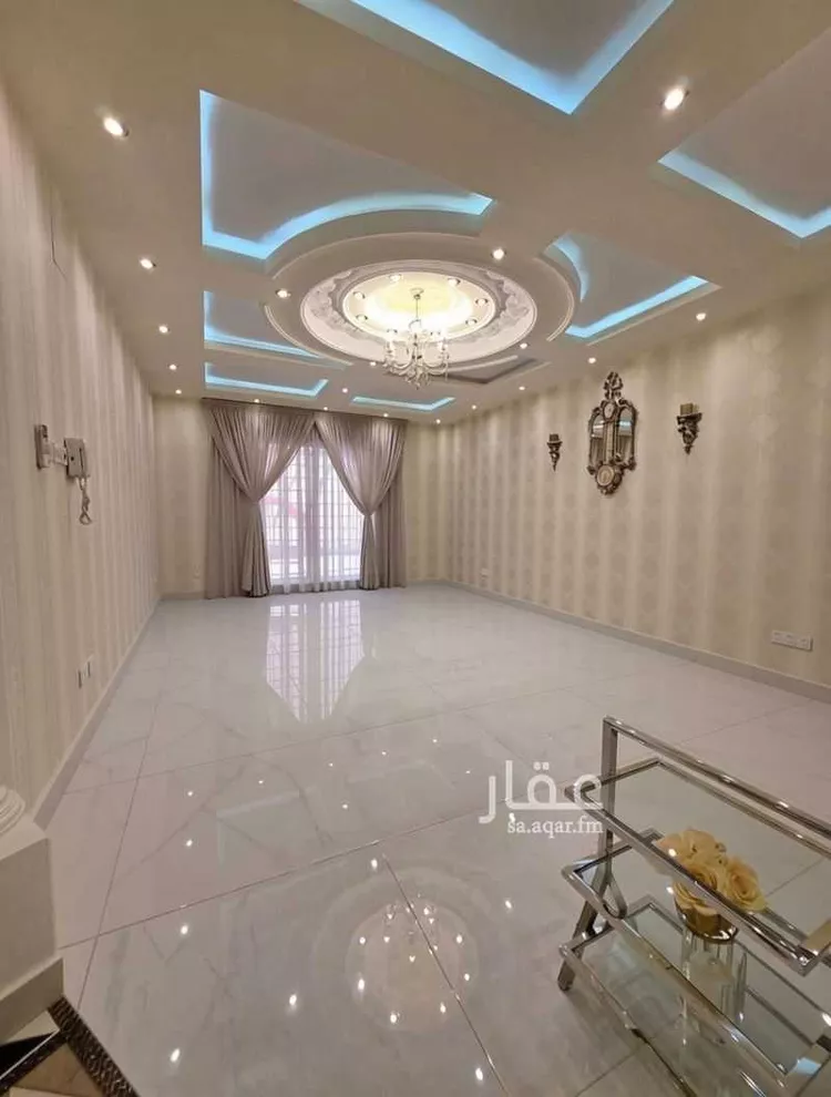 فيلا للبيع في شارع المستنجدي, حي الحمراء, مدينة الرياض, منطقة الرياض صورة 5