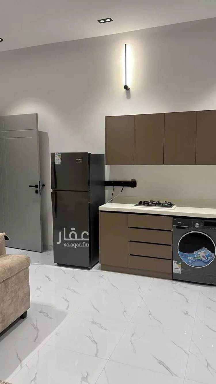 شقة للإيجار في شارع جمال الدين الظاهري, حي العليا, مدينة المزاحميه, منطقة الرياض صورة 2