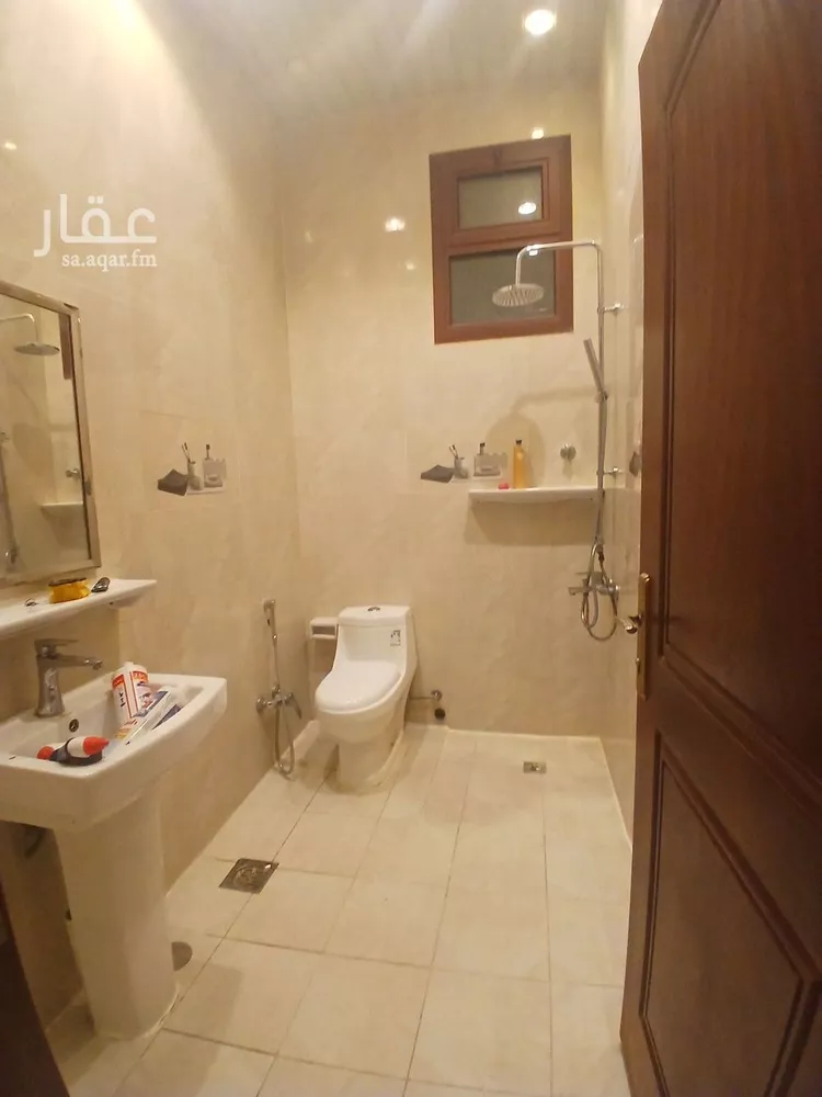 شقة للإيجار في شارع شهيد الدين ثم الوطن ناصر محمد العثمان, حي الشهداء, مدينة الرياض, منطقة الرياض صورة 3