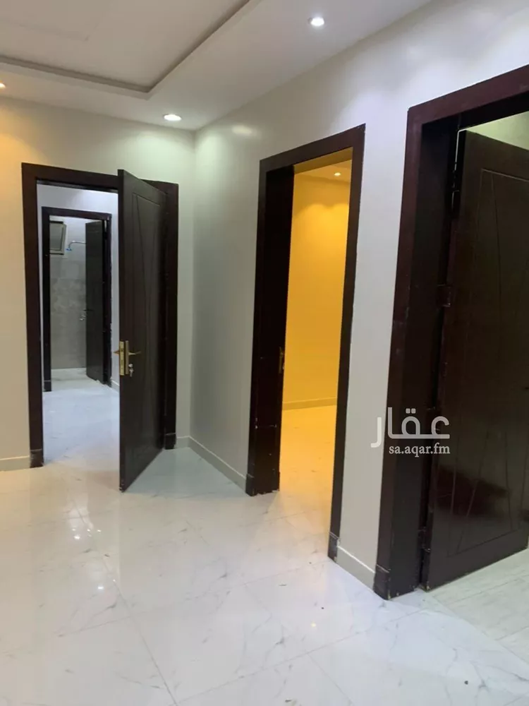 شقة للإيجار في شارع أحمد بن بركة, حي الرمال, مدينة الرياض, منطقة الرياض