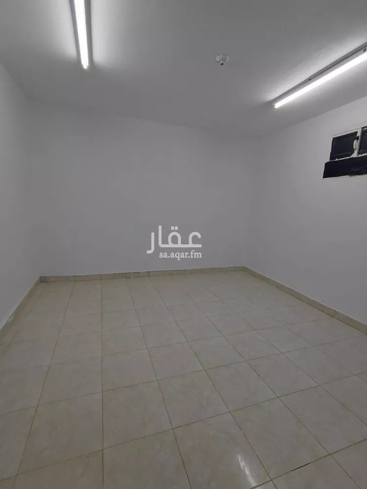 شقة للإيجار في شارع جلال الدين المحلي, حي غرناطة, مدينة الرياض, منطقة الرياض