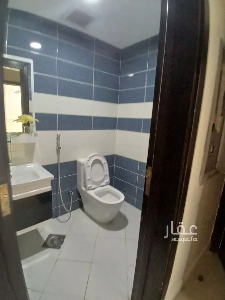 شقة للإيجار في شارع طيبة, حي قرطبة, مدينة الرياض, منطقة الرياض صورة 5