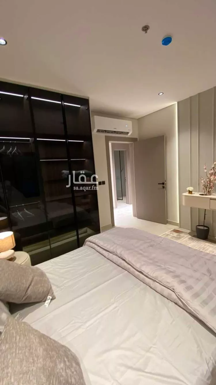 شقة للبيع في شارع صلاح الدين الايوبي, حي الحزام الذهبي, مدينة الخبر, المنطقة الشرقية 8