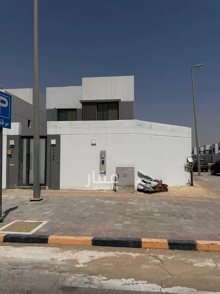 فيلا للإيجار في شارع الدعوه, حي الإسكان الجنوبي, مدينة الدمام, المنطقة الشرقية