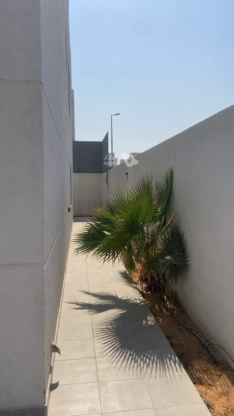 فيلا للإيجار في شارع 29د, حي الإسكان الجنوبي, مدينة الدمام, المنطقة الشرقية صورة 5