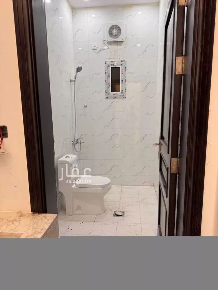 شقة للإيجار في شارع أحمد بن عبد الله الكوفي ، حي الوفاء ، جدة ، جدة صورة 5