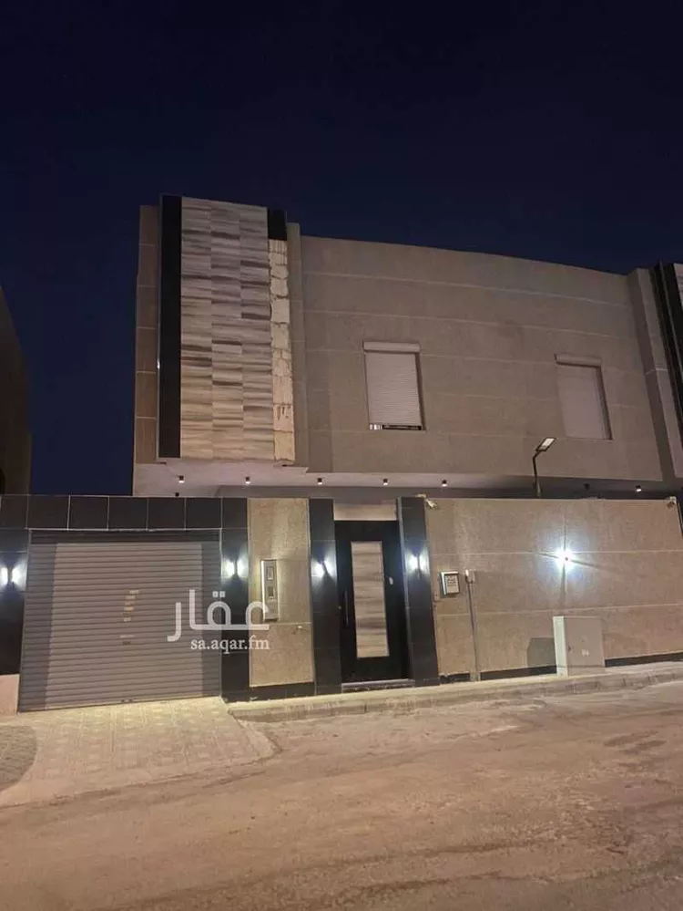 فيلا للبيع في شارع مصطفى بن محمد العروسي, حي القيروان, مدينة الرياض, منطقة الرياض