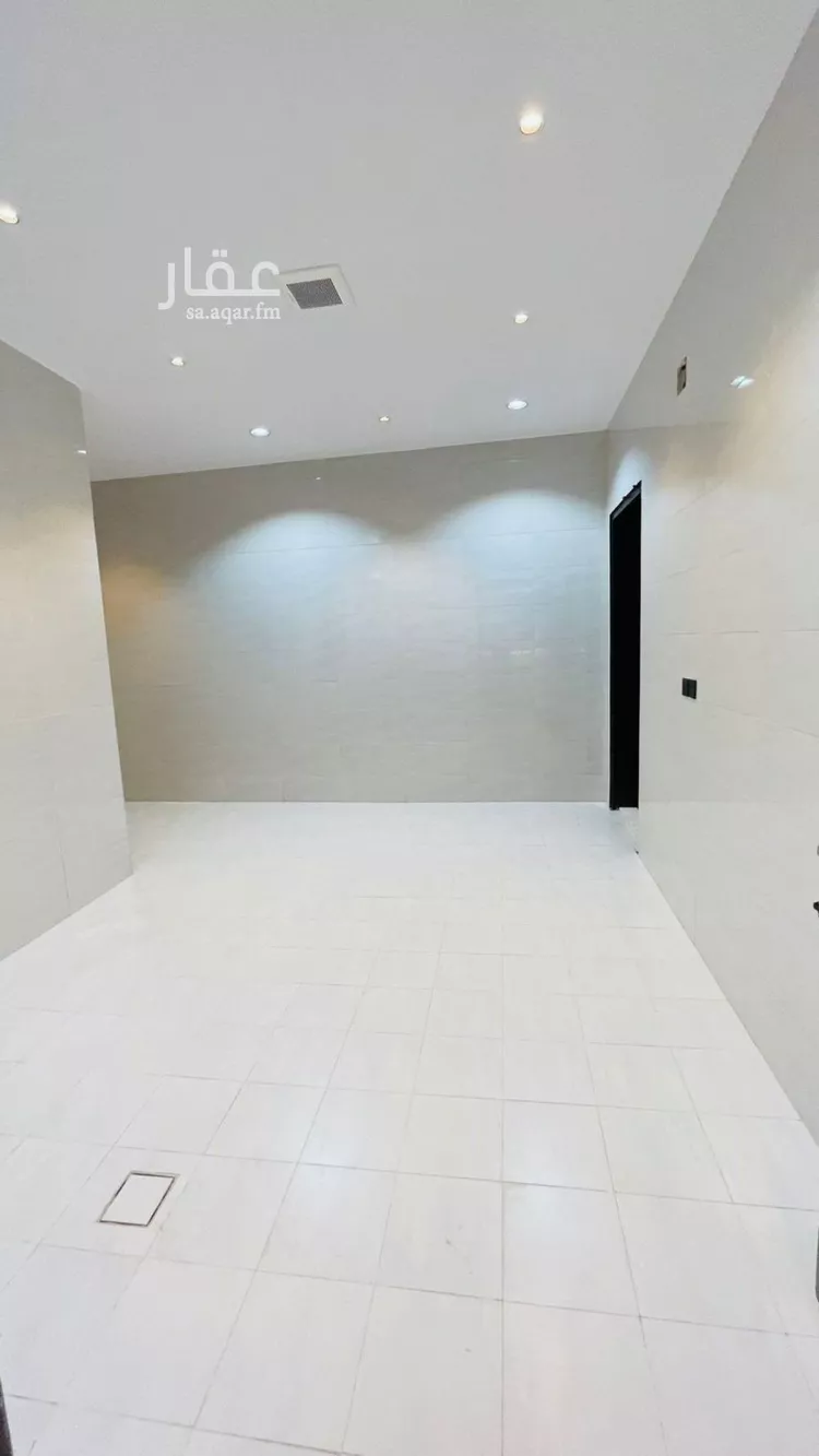 فيلا للبيع في شارع مودود أرسلان, حي العريجاء الغربي, مدينة الرياض, منطقة الرياض صورة 5