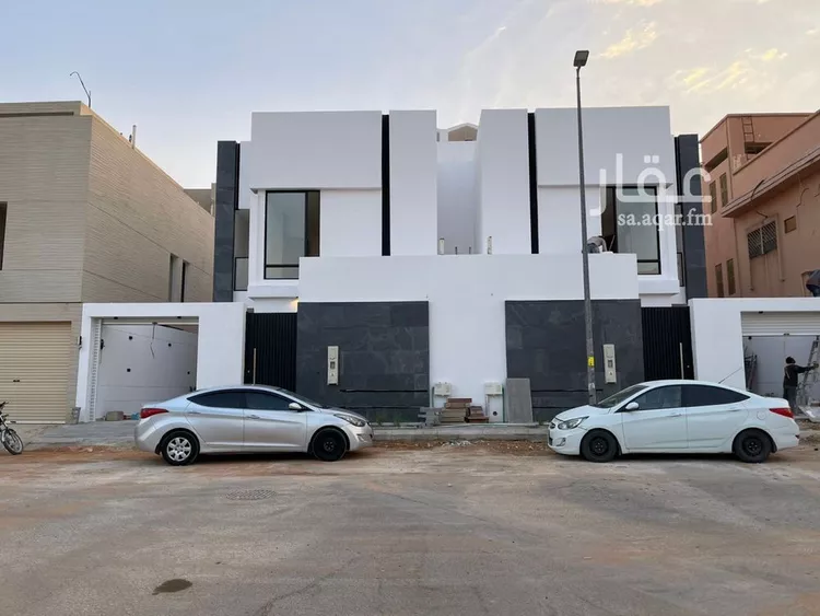 فيلا للبيع في شارع منصور البهوتي, حي بدر, مدينة الرياض, منطقة الرياض صورة 2