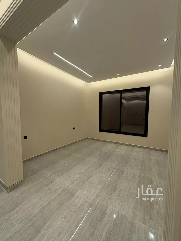 فيلا للبيع في شارع يوسف السرخسي, حي العريجاء الغربي, مدينة الرياض, منطقة الرياض صورة 2