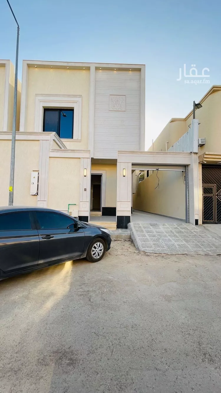 فيلا للبيع في شارع يوسف السرخسي, حي العريجاء الغربي, مدينة الرياض, منطقة الرياض