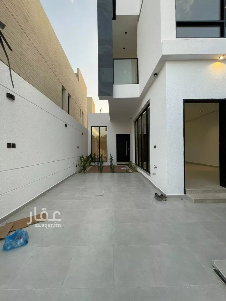 فيلا للبيع في شارع منصور البهوتي, حي بدر, مدينة الرياض, منطقة الرياض صورة 3