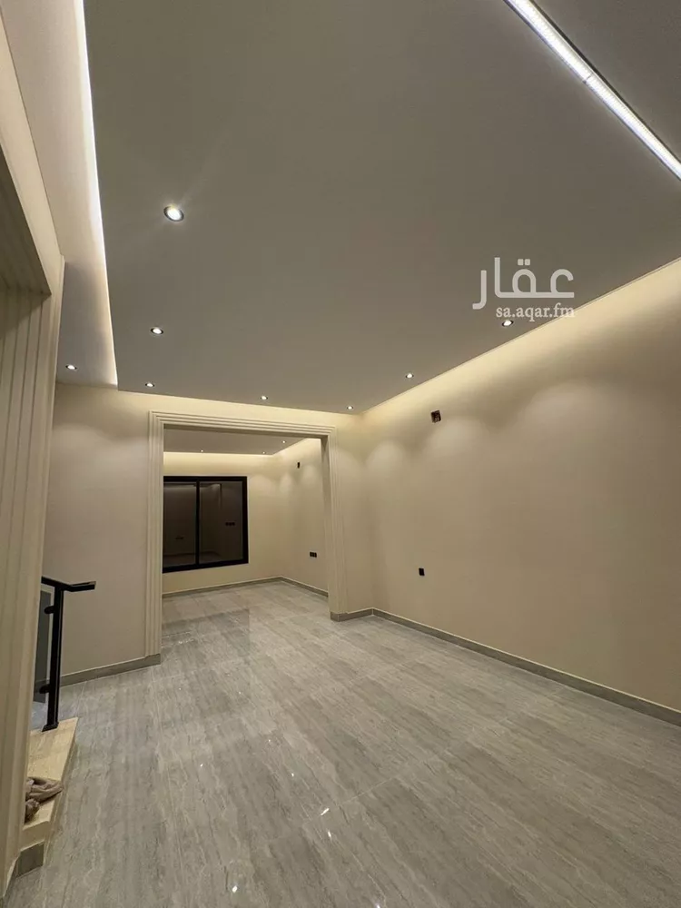 فيلا للبيع في شارع يوسف السرخسي, حي العريجاء الغربي, مدينة الرياض, منطقة الرياض