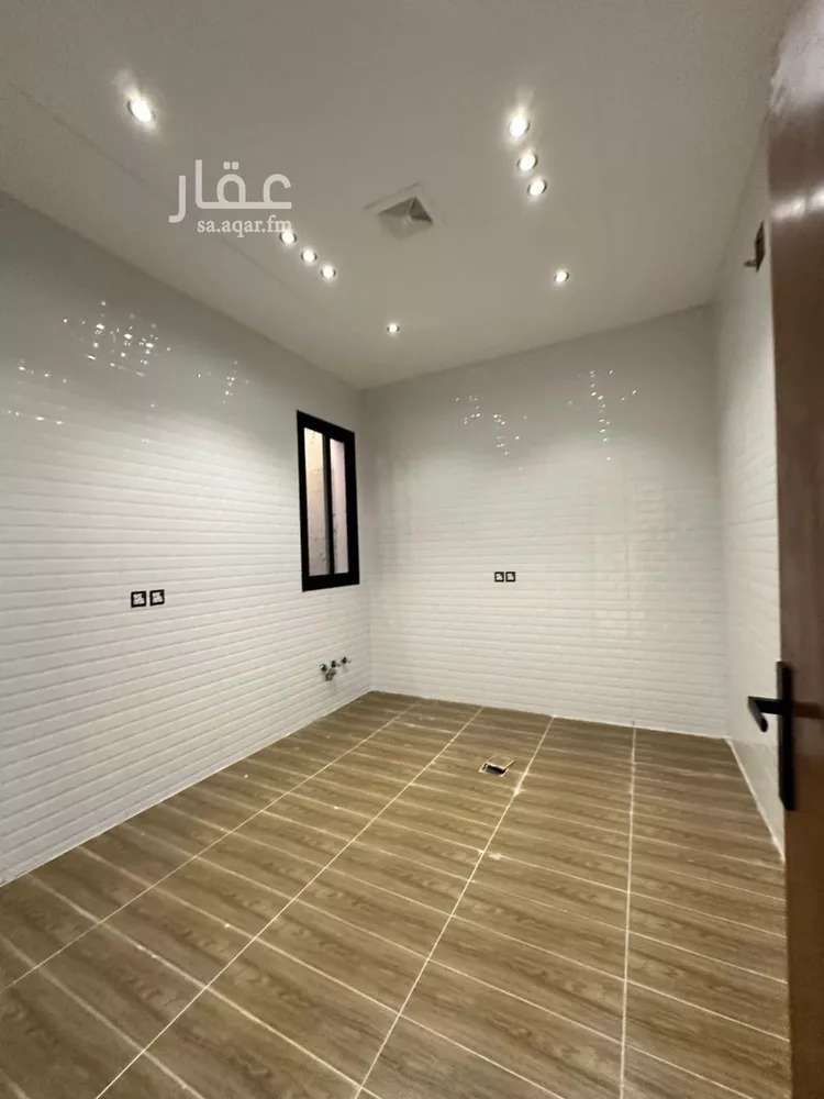 دور للبيع في شارع المرصد, حي الحزم, مدينة الرياض, منطقة الرياض صورة 3