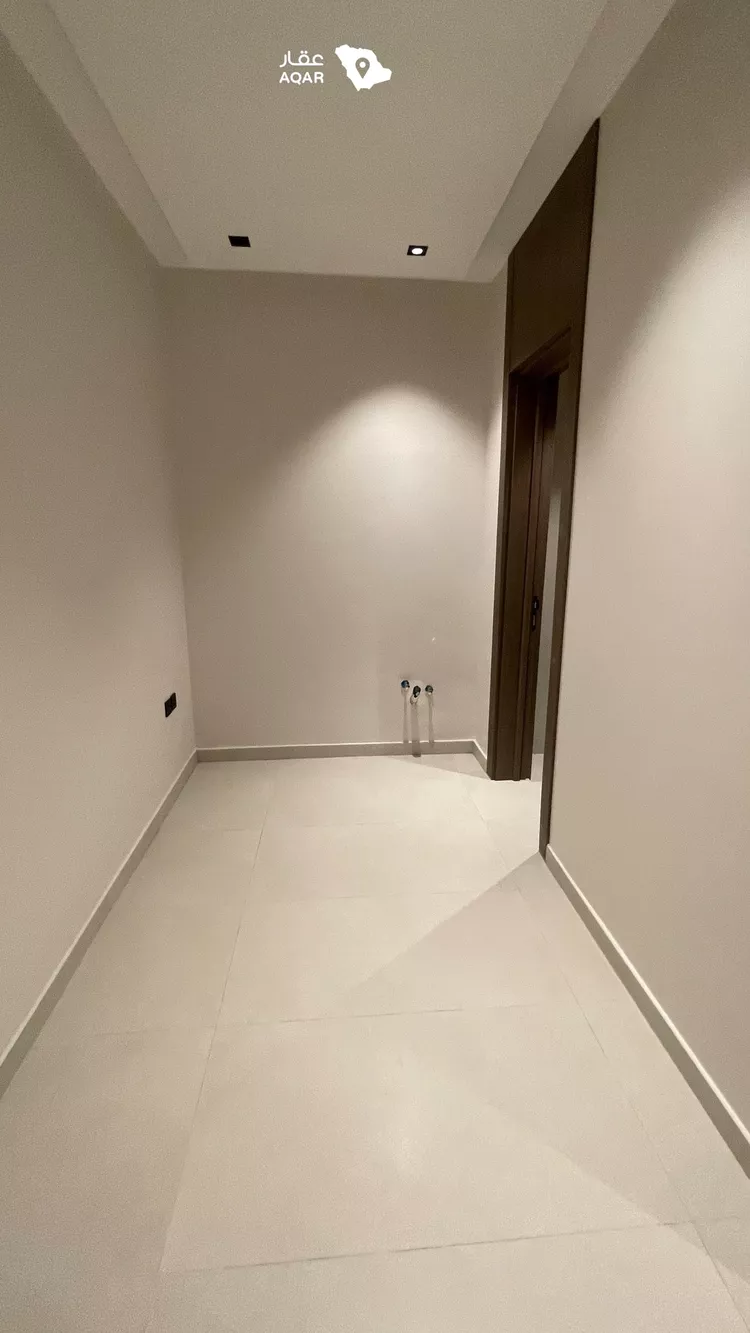 فيلا للبيع في شارع إبراهيم بن عيدان, حي البديعة, مدينة الرياض, منطقة الرياض 18