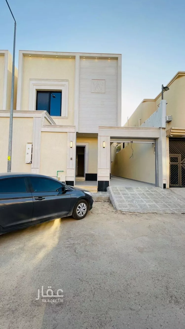 فيلا للبيع في شارع يوسف السرخسي, حي العريجاء الغربي, مدينة الرياض, منطقة الرياض