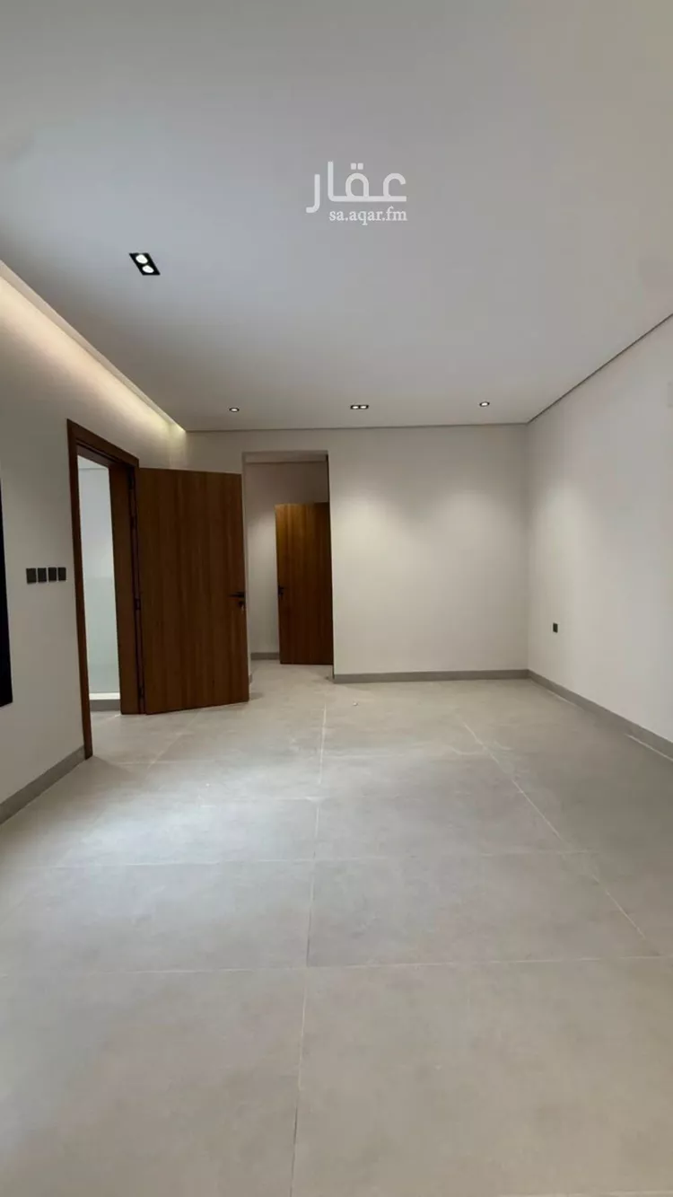 فيلا للبيع في شارع منصور البهوتي, حي بدر, مدينة الرياض, منطقة الرياض 18