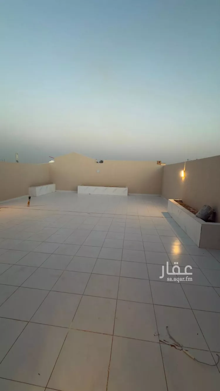 فيلا للبيع في شارع يوسف السرخسي, حي العريجاء الغربي, مدينة الرياض, منطقة الرياض صورة 3