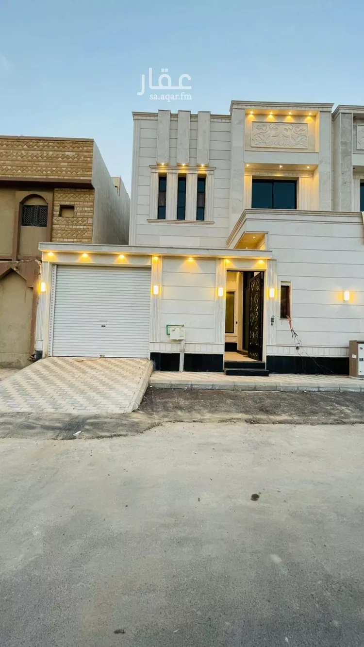 فيلا للبيع في شارع مودود أرسلان, حي العريجاء الغربي, مدينة الرياض, منطقة الرياض