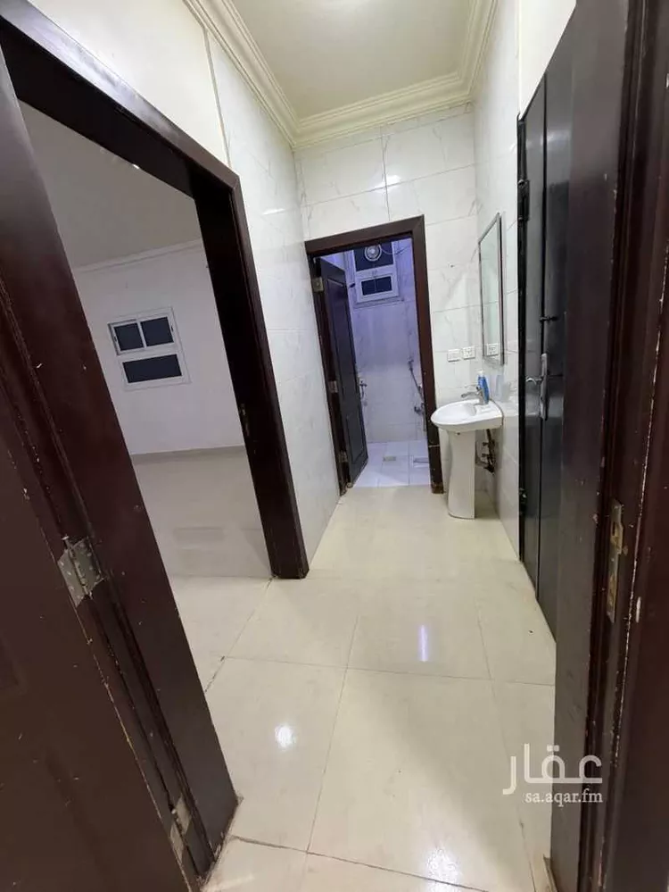 شقة للإيجار في حي عكاظ ، الرياض ، منطقة الرياض صورة 3