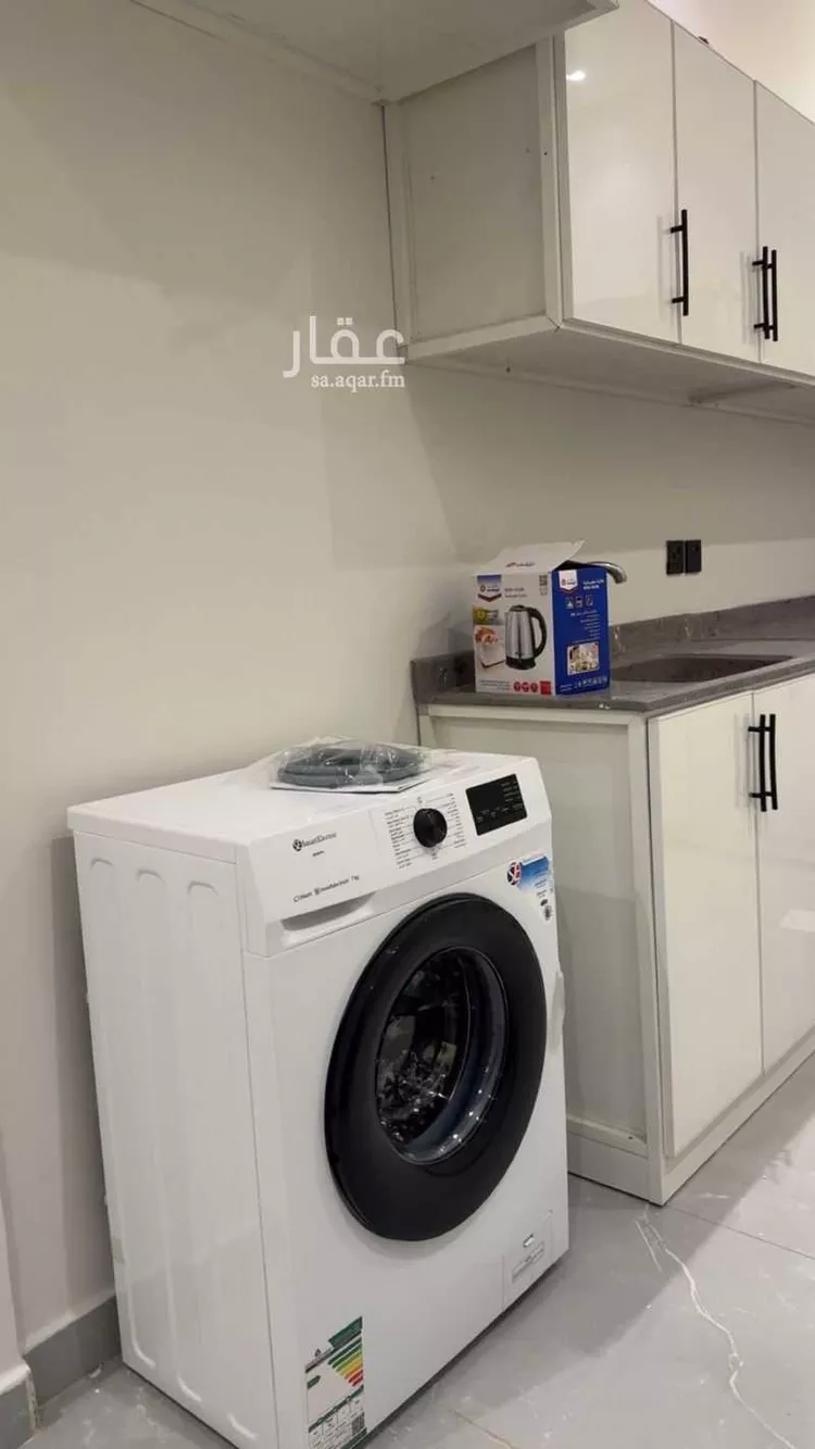 شقة للإيجار في شارع ابن الأستاذ, حي الضباط, مدينة الرياض, منطقة الرياض