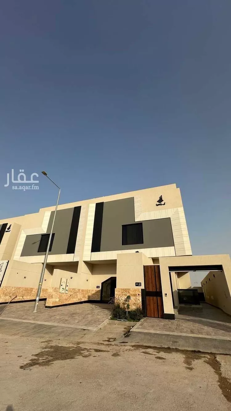دور للبيع في شارع أمين بن محمد مرداد, حي الرمال, مدينة الرياض, منطقة الرياض صورة 5
