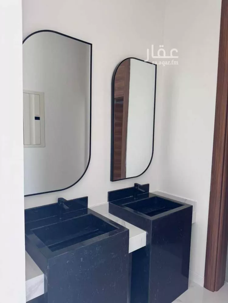 فيلا للبيع في شارع 5016824, حي الحسام, مدينة الدمام, المنطقة الشرقية 10