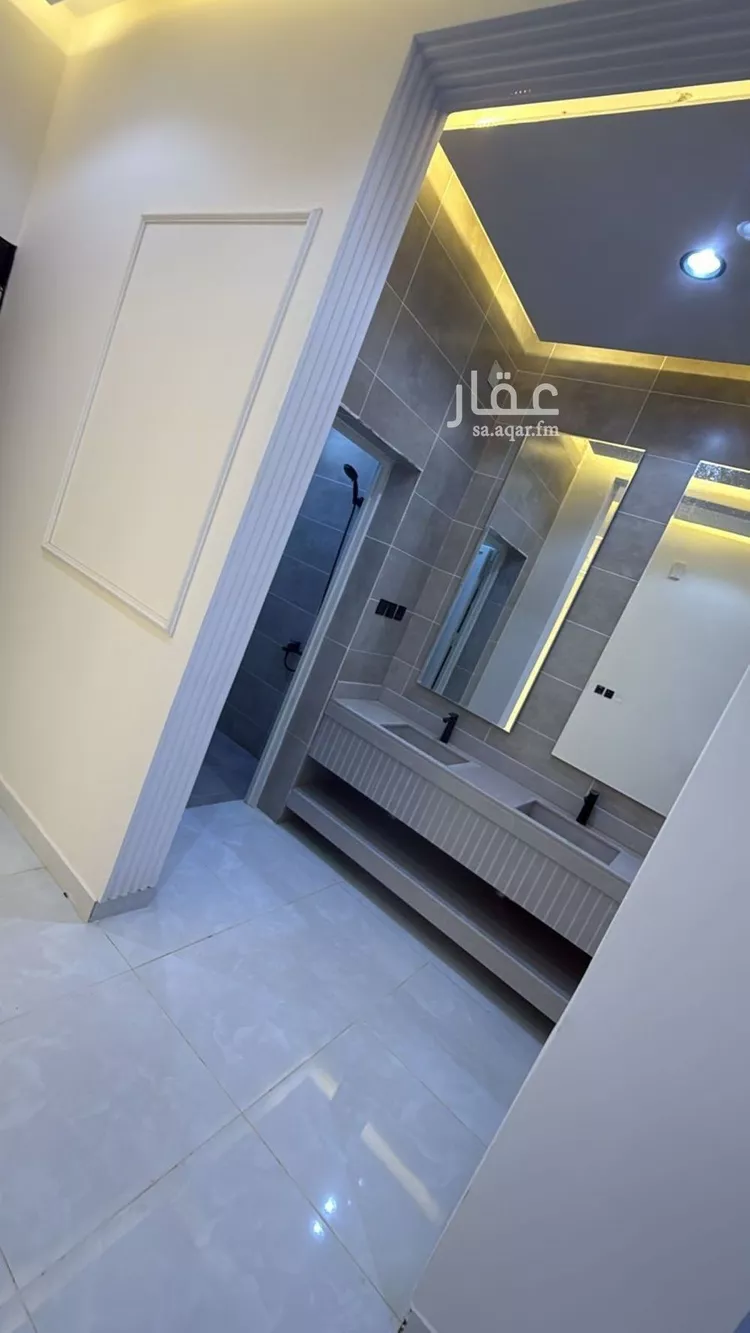 فيلا للبيع في حي المدائن, مدينة حائل, منطقة حائل