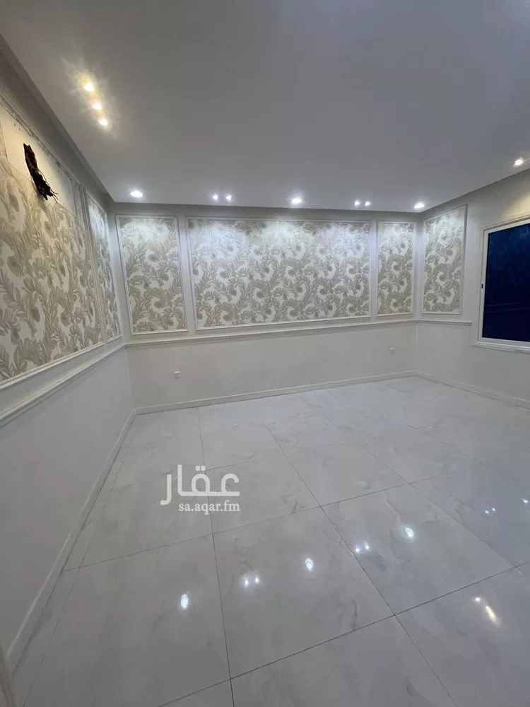 Villa for Sale in Riyadh Al Qadisiyah 8