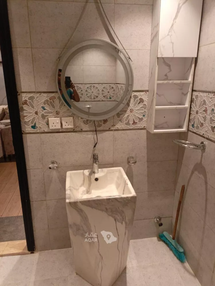 Villa for Sale in Riyadh Al Khalidiyah 13