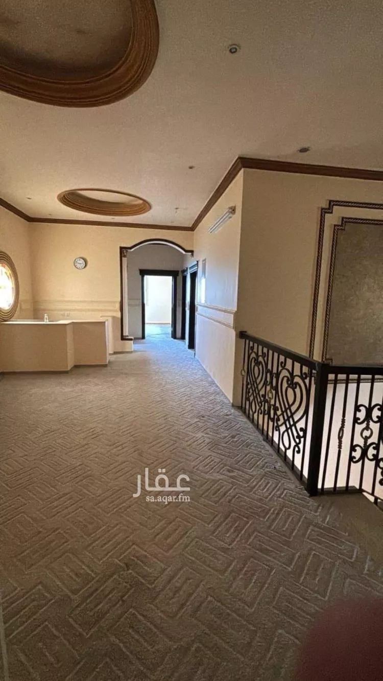 فيلا للبيع في شارع عبدالله بن المغيرة, حي إشبيلية, مدينة الرياض, منطقة الرياض صورة 5