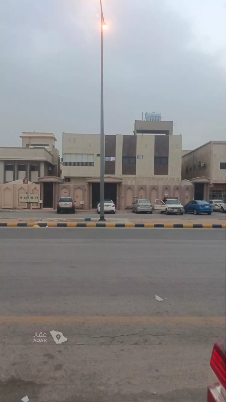 Villa for Sale in Riyadh Al Khalidiyah صورة 2