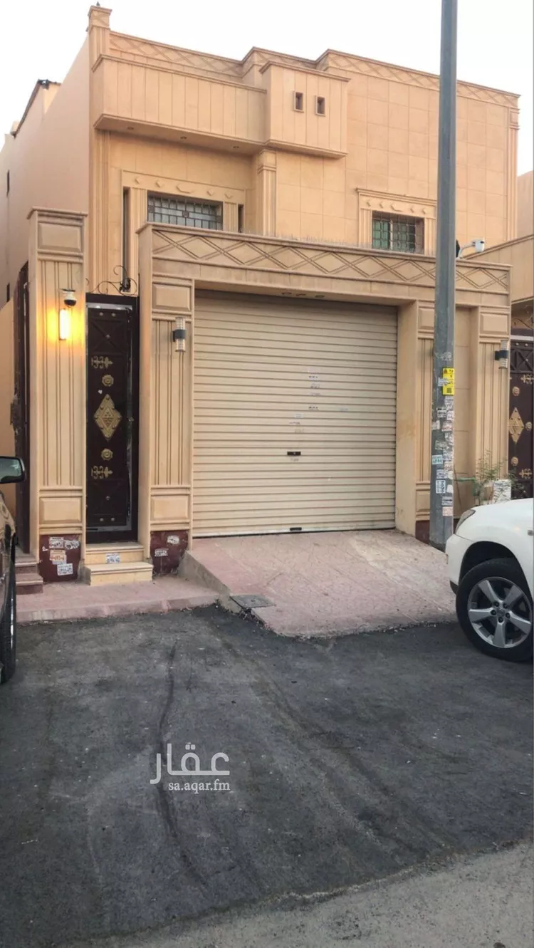 فيلا للبيع في شارع الفضائل, حي إشبيلية, مدينة الرياض, منطقة الرياض