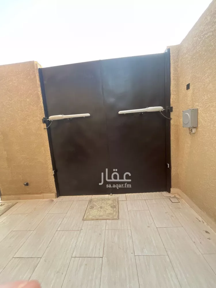 دور للبيع في شارع جراب, حي غرناطة, مدينة الرياض, منطقة الرياض صورة 3