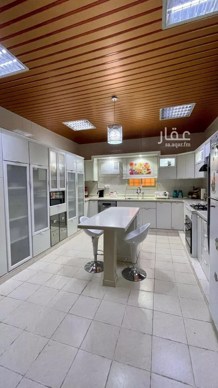 فيلا للبيع في شارع الساقية, حي المعيزيلة, مدينة الرياض, منطقة الرياض صورة 2