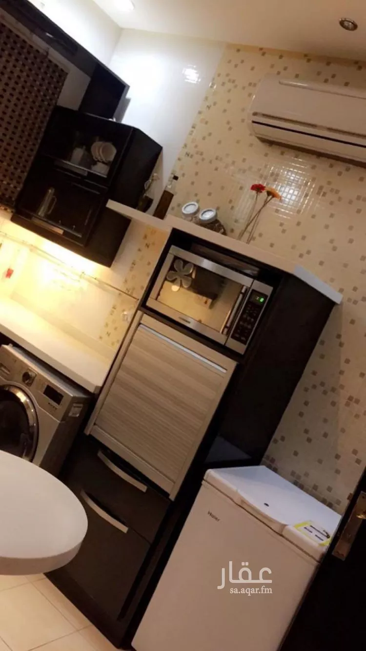 شقة للبيع في شارع عبدالله بن قيس, حي إشبيلية, مدينة الرياض, منطقة الرياض صورة 3