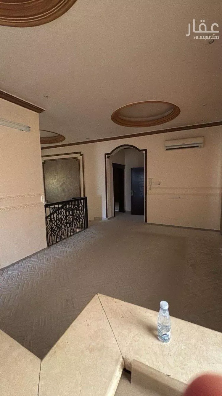 فيلا للبيع في شارع عبدالله بن المغيرة, حي إشبيلية, مدينة الرياض, منطقة الرياض صورة 2