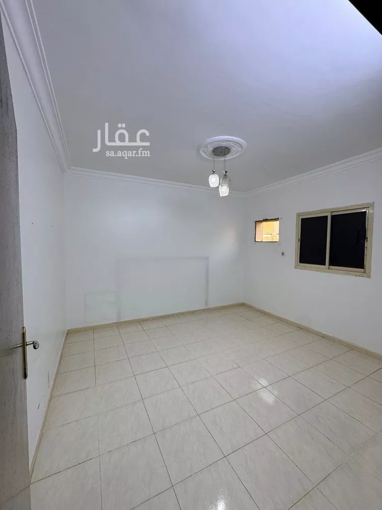 شقة للإيجار في شارع الاقرار, حي إشبيلية, مدينة الرياض, منطقة الرياض صورة 3