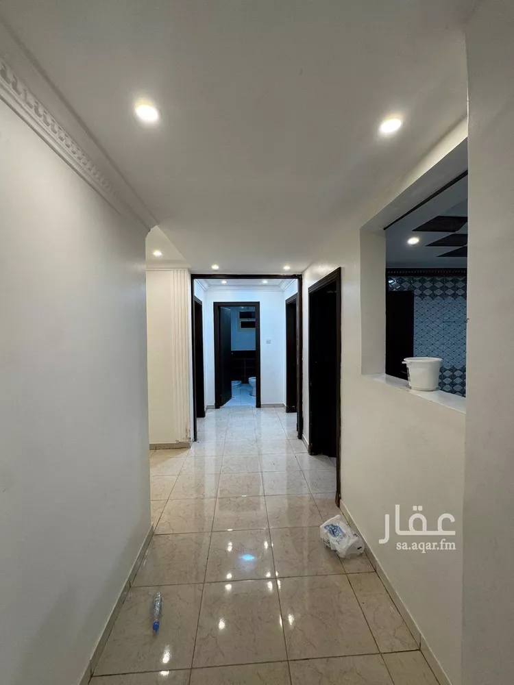 شقة للإيجار في شارع أحمد بن قاسم, حي إشبيلية, مدينة الرياض, منطقة الرياض صورة 2