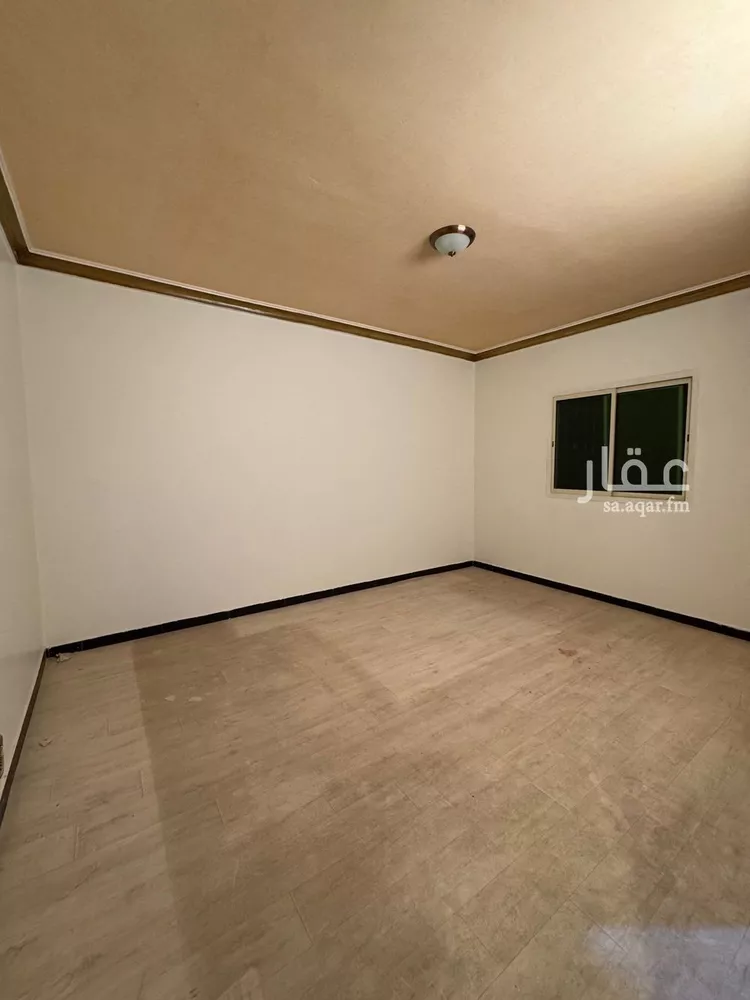 دور للإيجار في شارع زبن بن عمير, حي إشبيلية, مدينة الرياض, منطقة الرياض صورة 4