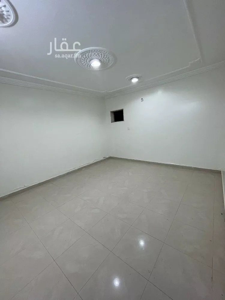 شقة للإيجار في شارع احمد بن زهير, حي إشبيلية, مدينة الرياض, منطقة الرياض صورة 4