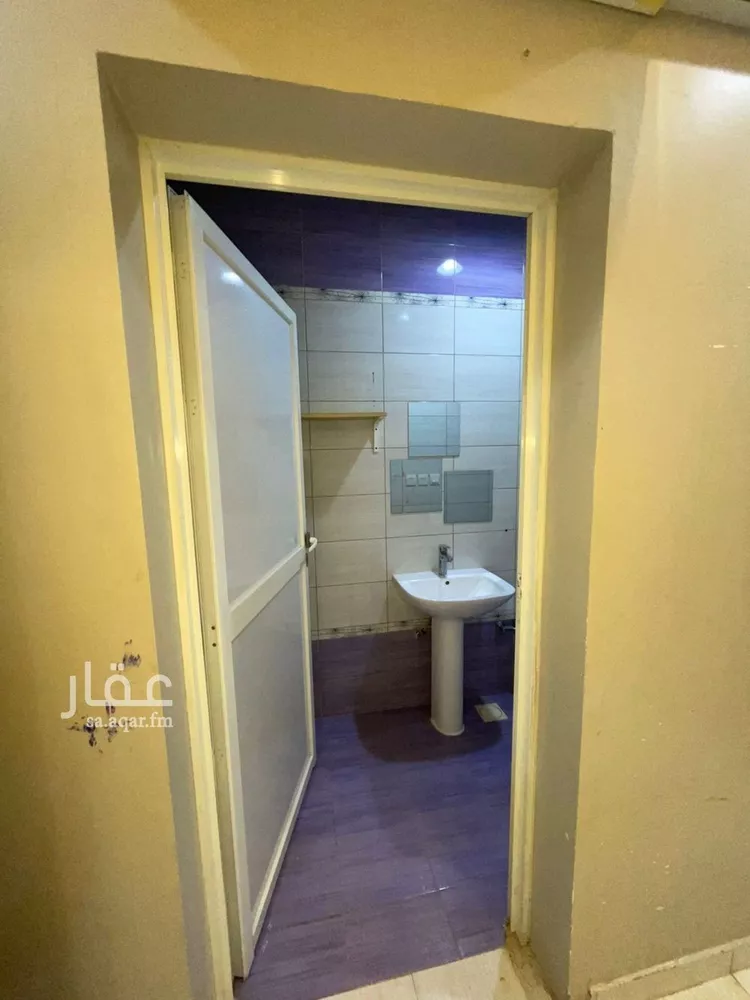 دور للإيجار في شارع عبدالله ابن سعود ابن عبدالعزيز, حي اليرموك, مدينة الرياض, منطقة الرياض صورة 3
