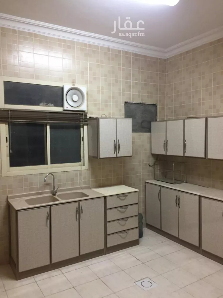 شقة للإيجار في شارع الأقرار, حي إشبيلية, مدينة الرياض, منطقة الرياض صورة 5