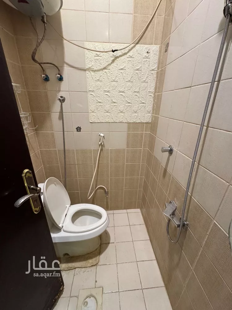 دور للإيجار في شارع الغربة, حي إشبيلية, مدينة الرياض, منطقة الرياض صورة 4