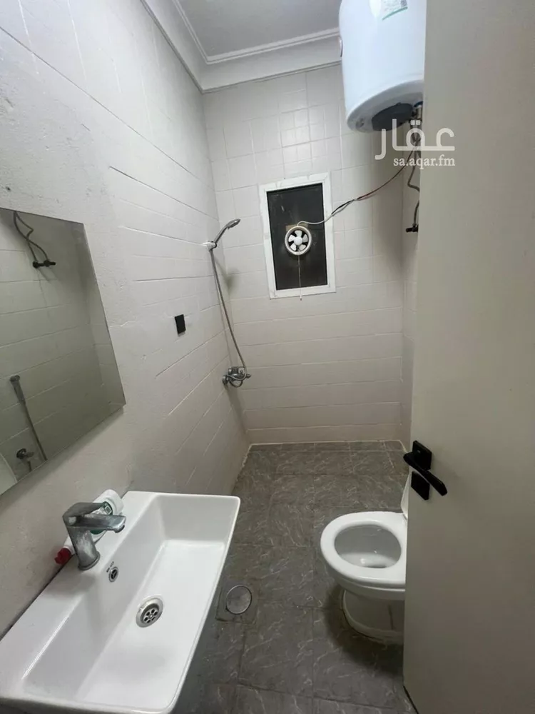 شقة للإيجار في شارع الفضائل, حي إشبيلية, مدينة الرياض, منطقة الرياض صورة 4