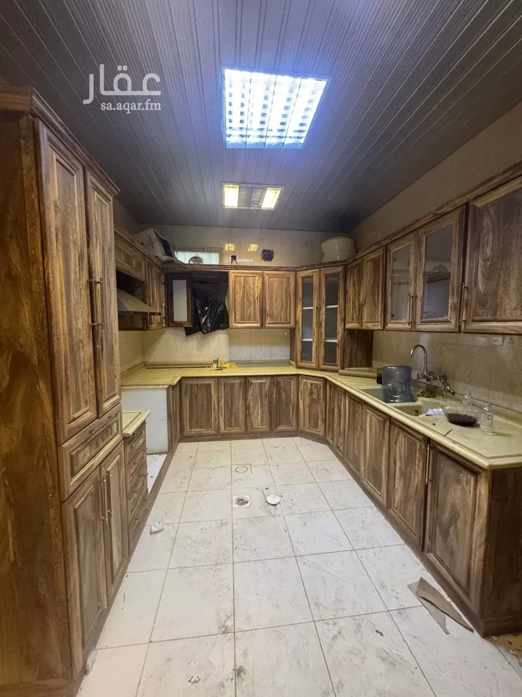 شقة للإيجار في شارع الأقرار, حي إشبيلية, مدينة الرياض, منطقة الرياض