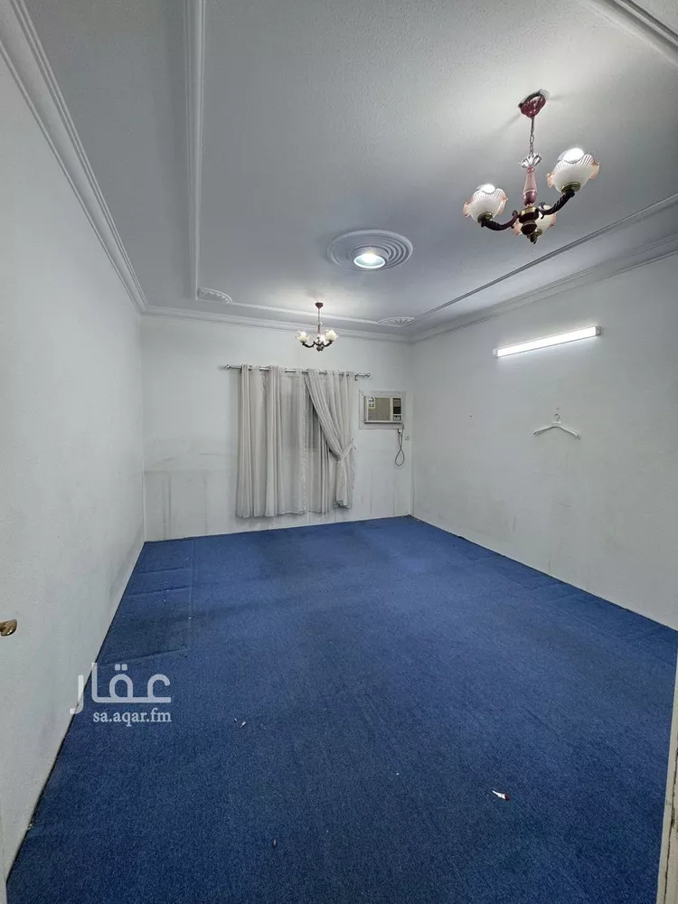 شقة للإيجار في شارع جبل الأرام, حي إشبيلية, مدينة الرياض, منطقة الرياض 2