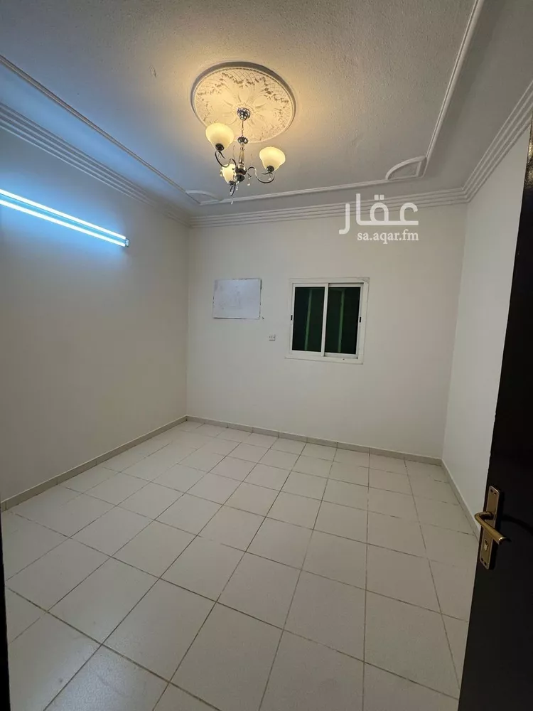 شقة للإيجار في شارع عبدالله بن قيس, حي إشبيلية, مدينة الرياض, منطقة الرياض 9
